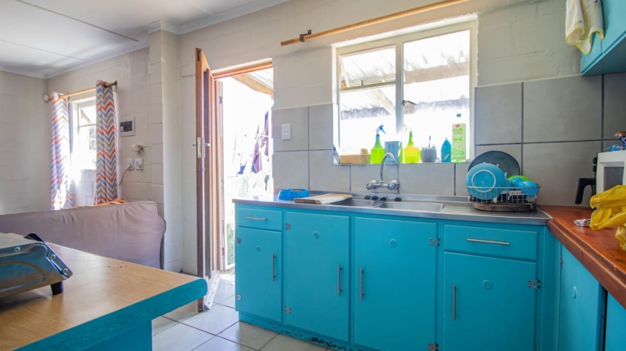 3 Bedroom Property for Sale in Hooikraal Western Cape